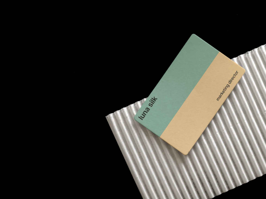 Free Rounded corner card Mockup PSD