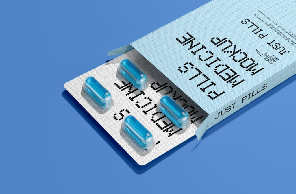 Pills Packaging Free Mockup Packaging PSD Template