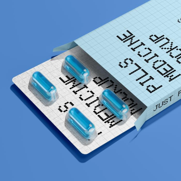 Pills Packaging Free Mockup Packaging PSD Template