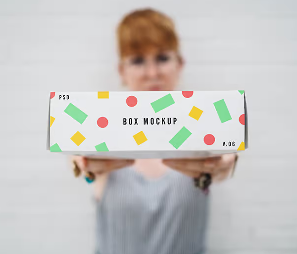 Box PSD Free Mockup