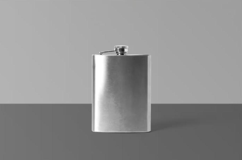 Free Hipflask PSD Mockup