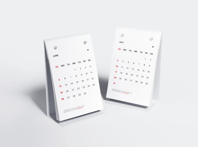 Free Realistic Desk calendars Mockup