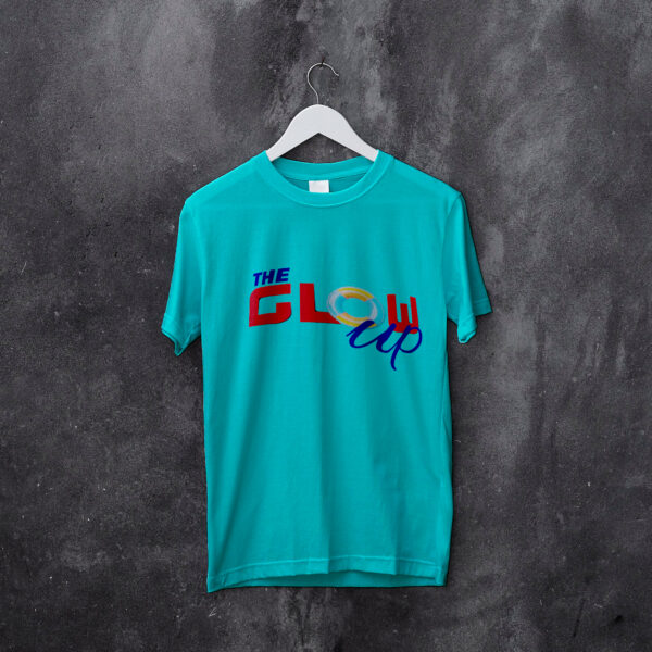 T Shirt on Hanger Mockup 2000×2000 Display PSD